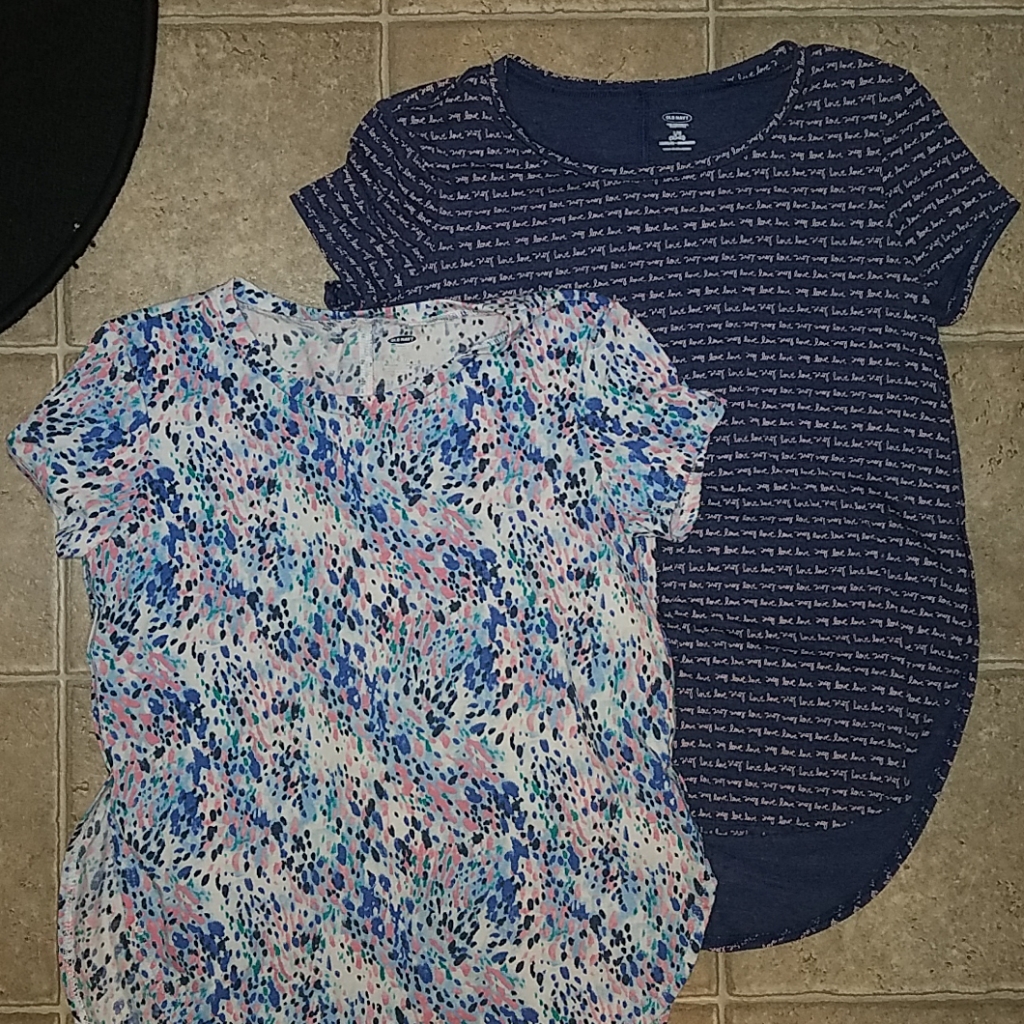 2 Short Sleeve Shirts